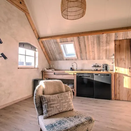 Country Den Oord 3*